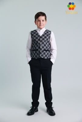 Классический жилет в серую клетку