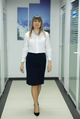 Прямая юбка, черная