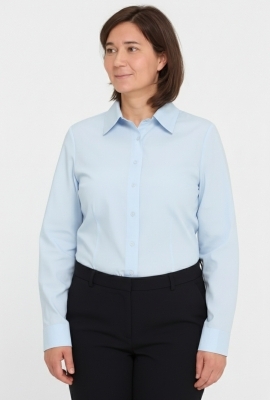 Классическая голубая рубашка